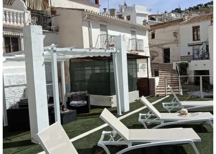 Casa Solarium En Casa vacanze Sayalonga